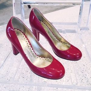 👠 Juicy Couture Red Patent Leather Pumps 💥